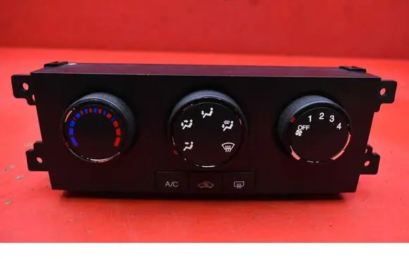 Chevrolet Captiva Climate control unit 96820193