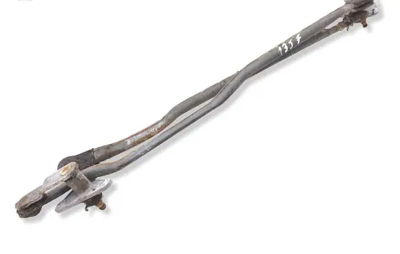 Mitsubishi 3000 GT Front wiper linkage 