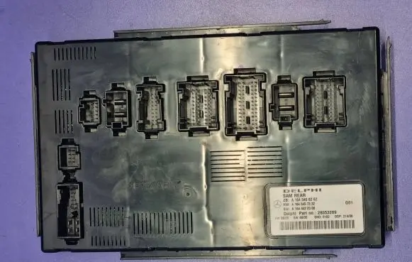 Mercedes-Benz R W251 Engine control unit/module A1645408262 A1644422300 A1645457332