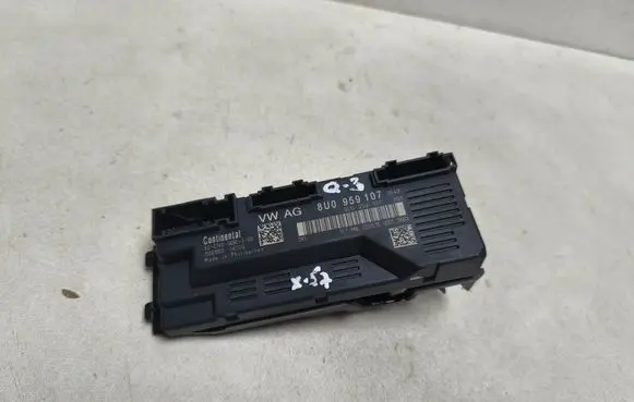 Tailgate/trunk control unit/module