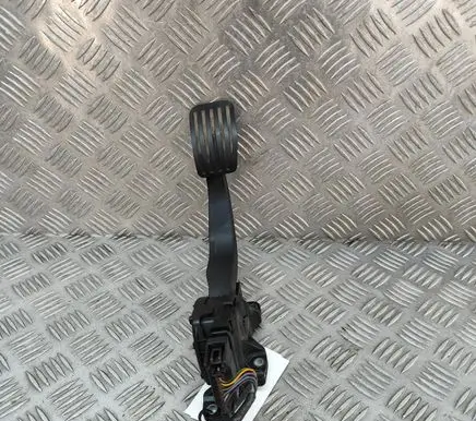 Ford S-MAX Accelerator throttle pedal 6G929F836JD 6PV009220