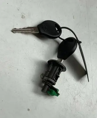 Nissan Almera N16 Rear glass lock/latch W237 806015F625