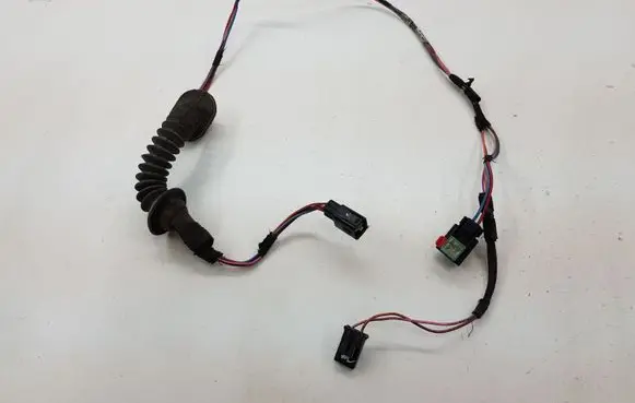 Chrysler PT Cruiser Rear door wiring loom
