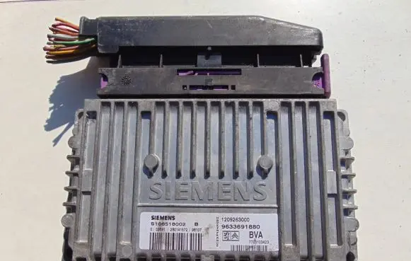 Peugeot 406 Gearbox control unit/module 9633691880