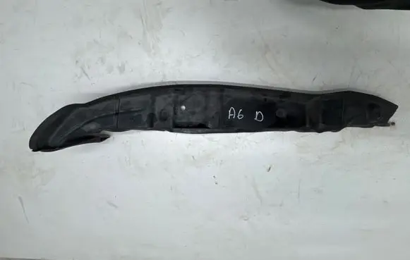 Audi A6 S6 C7 4G Fender end trim 30134102 4G0821112