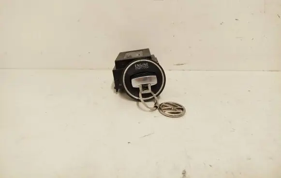 Volkswagen PASSAT B6 Ignition lock 3C0905843R 1160760236938