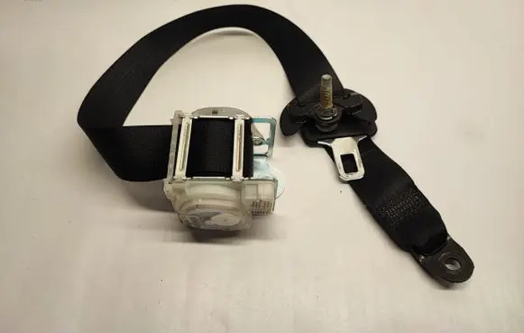 Dodge Challenger Rear seatbelt 5UZ23DX9AC