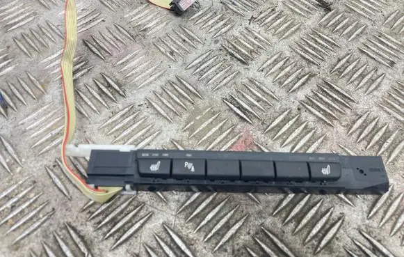 BMW 3 E90 E91 Seat heating switch 6962591