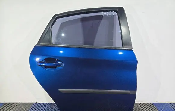Toyota Prius (XW30) Rear door PAINTCODE8T5