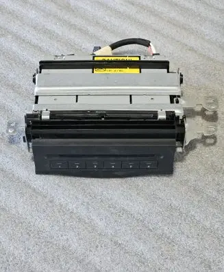 Mercedes-Benz GL X164 CD/DVD changer A2118705390 A2516800331