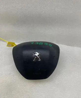 Peugeot 2008 I Trunk lid opening control unit 