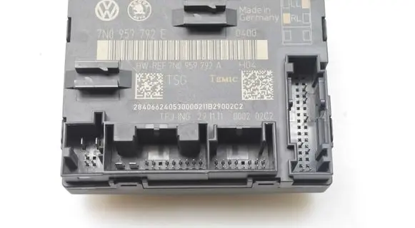 Skoda Yeti (5L) Door control unit/module 7N0959792E