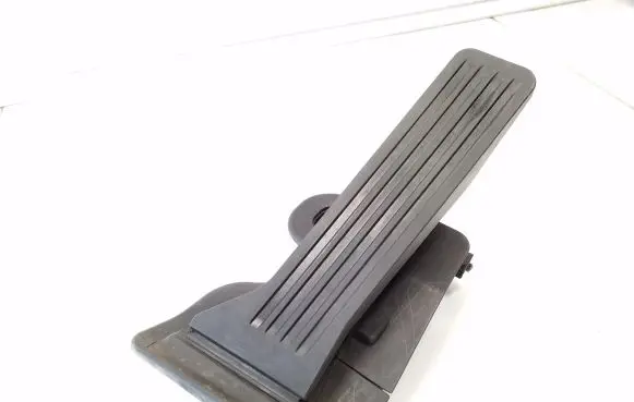 Mazda CX-5 Accelerator throttle pedal GHK341600B
