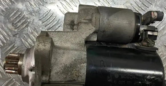 Volkswagen Golf V Starter motor GOLFV 001121412