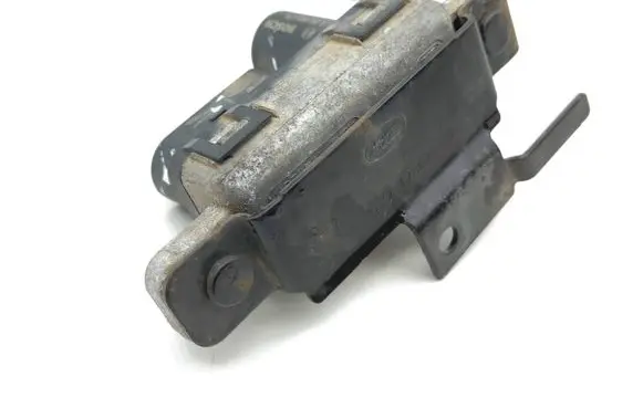 Land Rover Discovery Sport Glow plug pre-heat relay GX7312B533AC DX7312B533AD