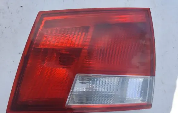 Opel Vectra C Tailgate rear/tail lights 443502 24469464