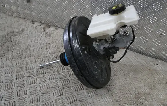 Volkswagen T-Roc Brake booster 