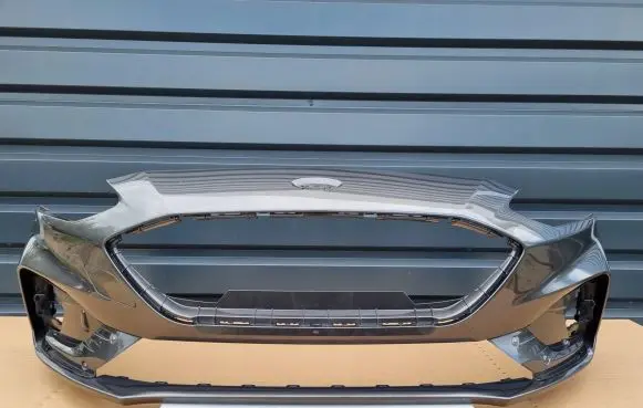 Ford Focus Front bumper