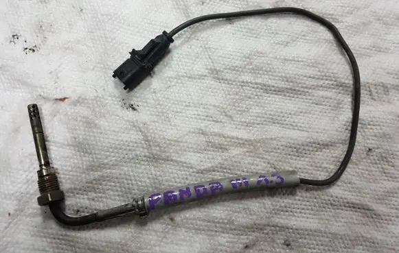 Fiat Panda III Exhaust gas temperature sensor 55228650
