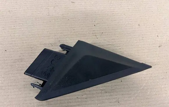 Maserati Ghibli Dashboard air vent grill cover trim 105804244CL
