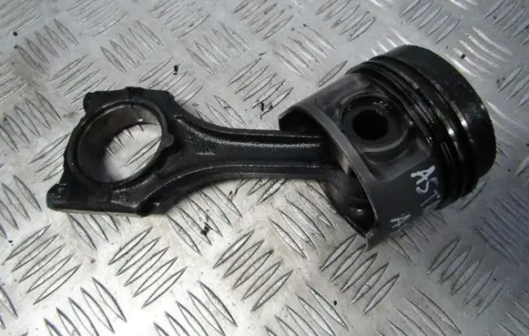 Opel Astra F Piston with connecting rod