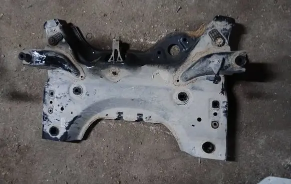 Citroen Jumpy Front subframe