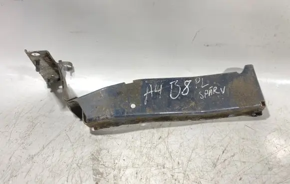 Audi A4 S4 B8 8K Front splash guards bracket 8k0821136b