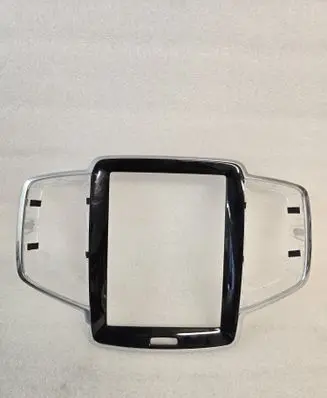 Radio/GPS head unit trim