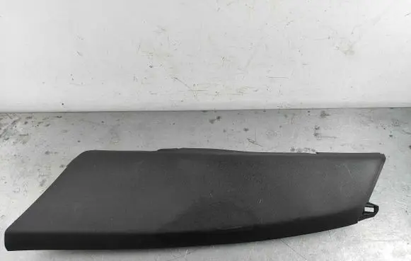 Volvo XC40 (C) pillar trim 31469188