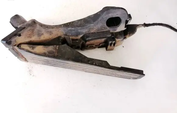 Volkswagen Touran I Accelerator throttle pedal 1t1721503h