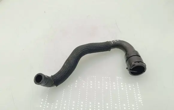 Volvo V60 Engine coolant pipe/hose 30757896