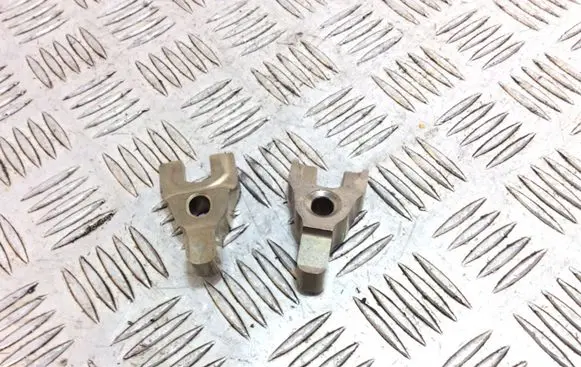 BMW 4 F36 Gran coupe Fuel Injector clamp holder