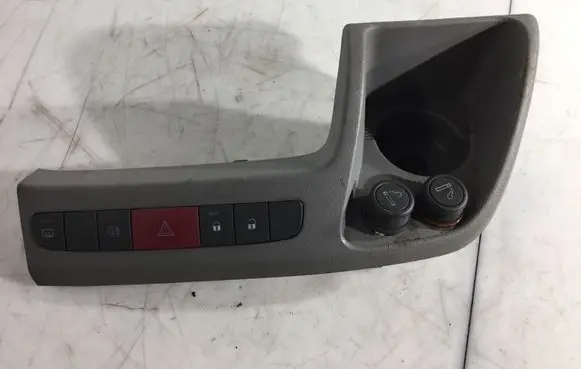 Other switches/knobs/shifts
