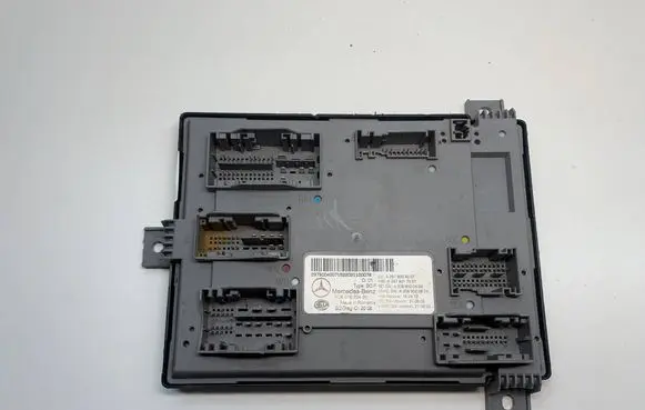 Mercedes-Benz EQS V297 Central body control module A2979004007 5DK01622420