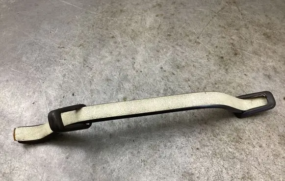 Mercedes-Benz W123 Rear interior roof grab handle