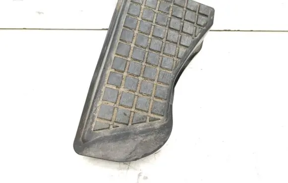 Toyota Avensis T250 Foot rest pad/dead pedal 5819205030
