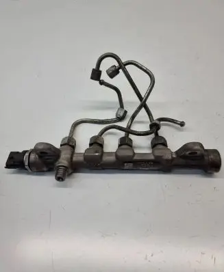 Alfa Romeo Giulietta Fuel main line pipe 55215208 776079 0445214192