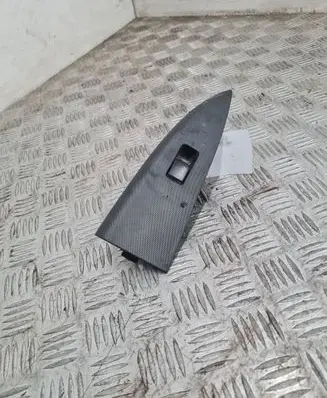 Nissan Note (E11) Electric window control switch