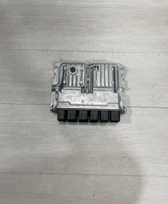 BMW 3 G20 G21 Engine ECU kit and lock set 5B32774 0261S1089M 036479291