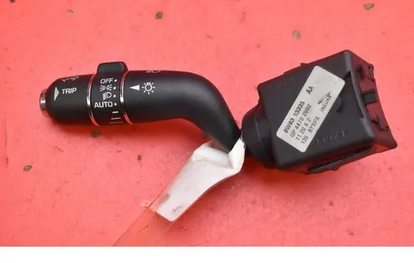 Jaguar XF X250 Headlight wiper switch 8W8313335AA
