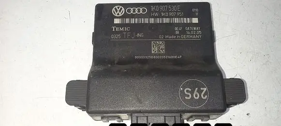 Volkswagen Touran I Engine control unit/module 1k0907530e