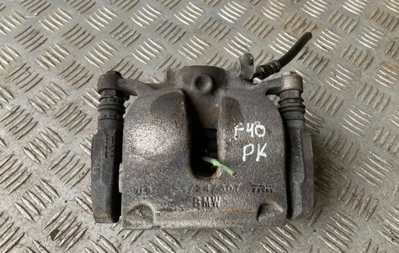 BMW 1 F40 Front brake caliper