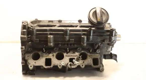 Audi A6 S6 C6 4F Engine head 