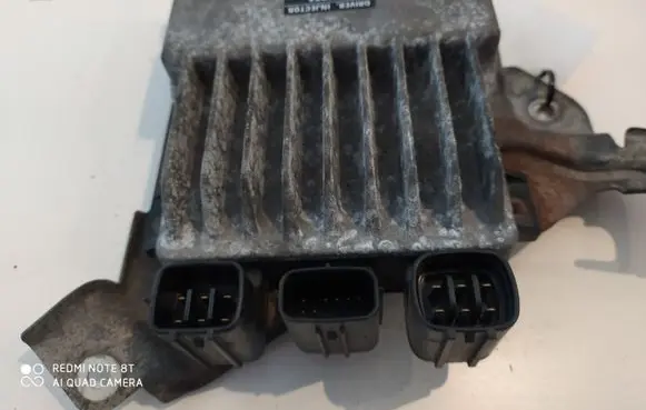 Toyota Avensis T250 Fuel injection control unit/module 8987120070
