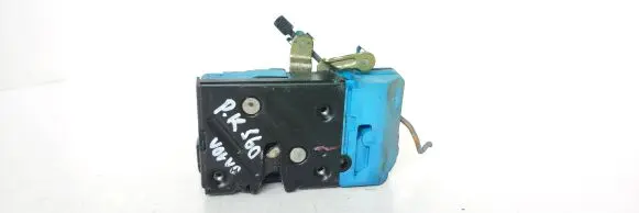 Volvo S60 Front door lock 30699350