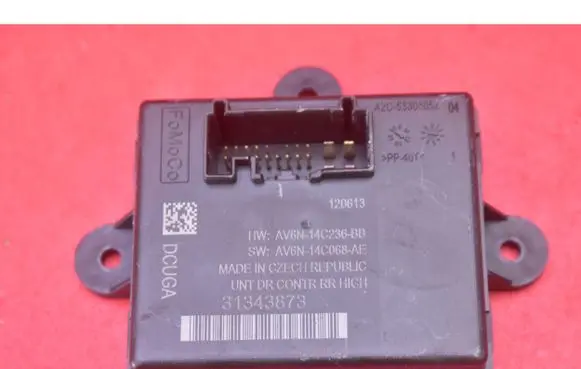 Volvo V40 Engine control unit/module ECU 31343873