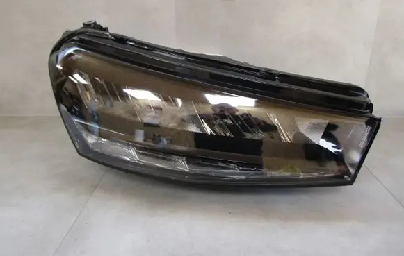 Headlight/headlamp