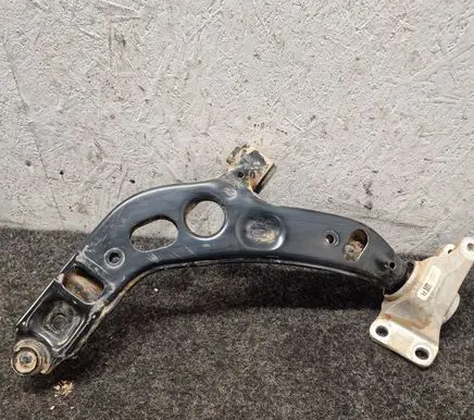 BMW X1 U11 Front lower control arm/wishbone 8846544