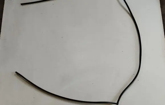 Toyota Corolla Verso AR10 Front windscreen/windshield window 