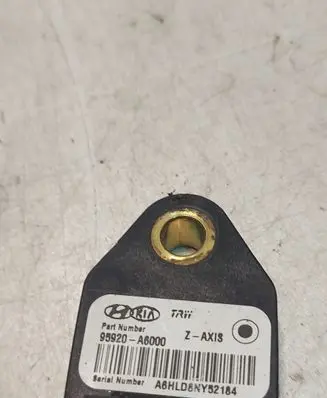 KIA Ceed Airbag deployment crash/impact sensor 95920A6000